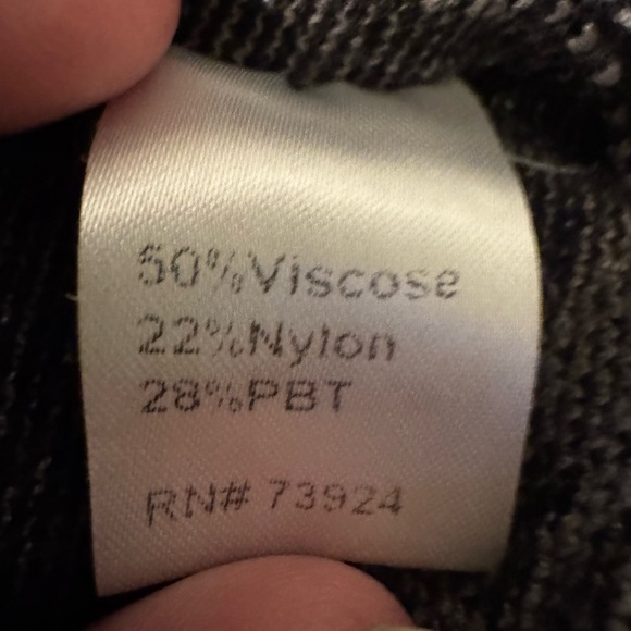 Ming Wang Black and Gray Cardigan with Geometric Design - Picture 7 of 7